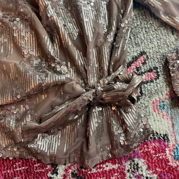 NWT Sequin Blouse - Picture 2 of 4